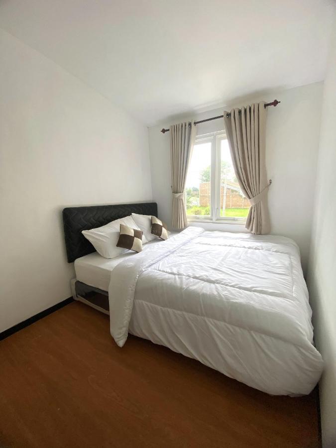 Villa Royal Arois Syariah Dekat Jatim Park 3 Tlekung Dış mekan fotoğraf