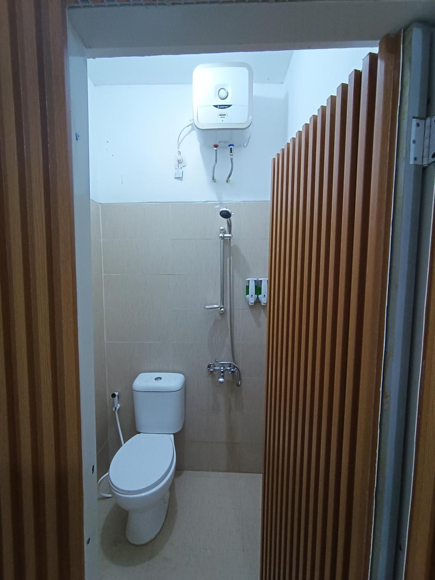 Villa Royal Arois Syariah Dekat Jatim Park 3 Tlekung Dış mekan fotoğraf