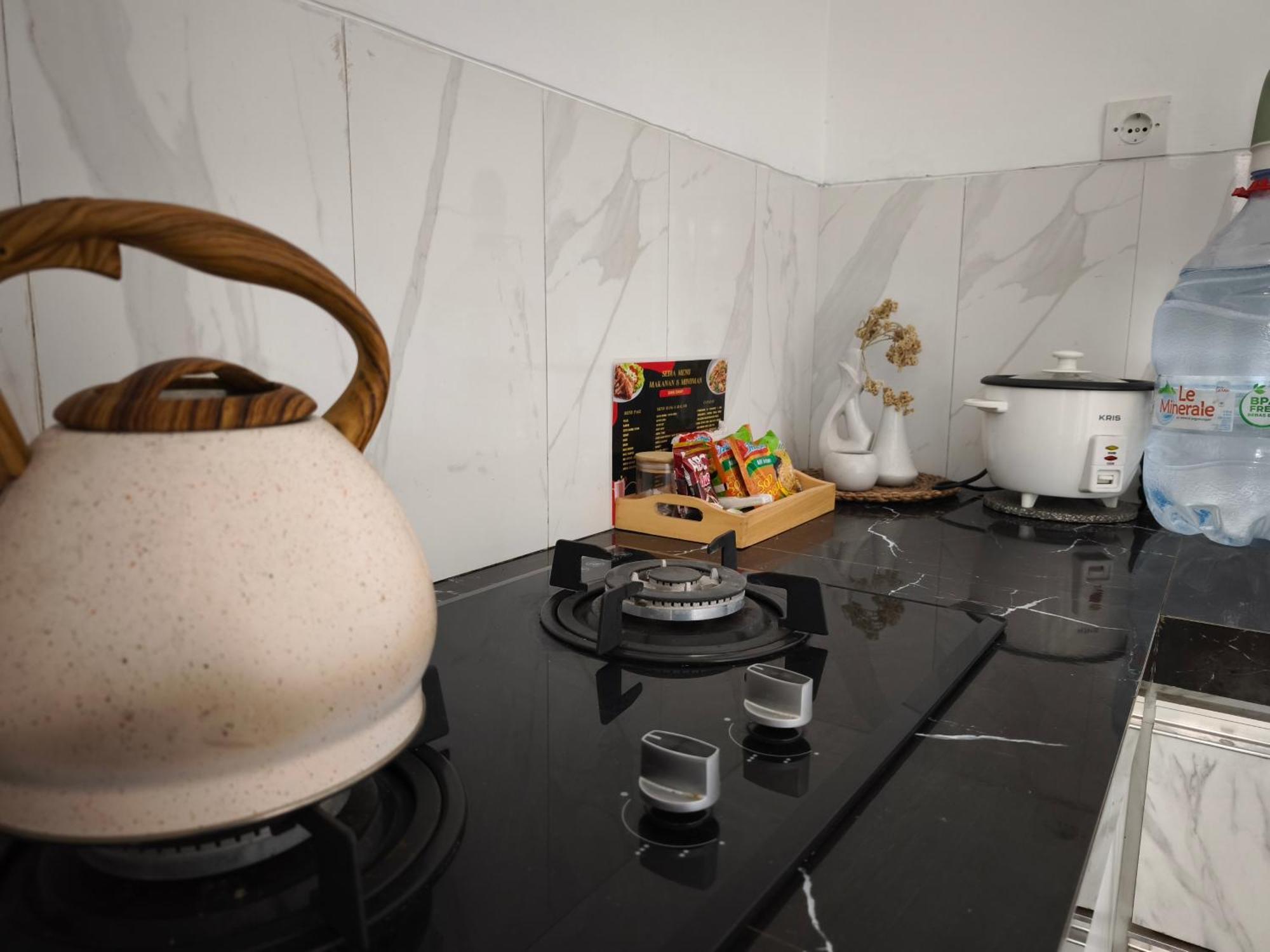 Villa Royal Arois Syariah Dekat Jatim Park 3 Tlekung Dış mekan fotoğraf